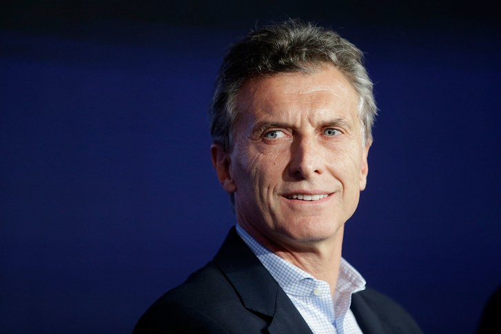 Argentina announces new austerity program to tackle the crisis