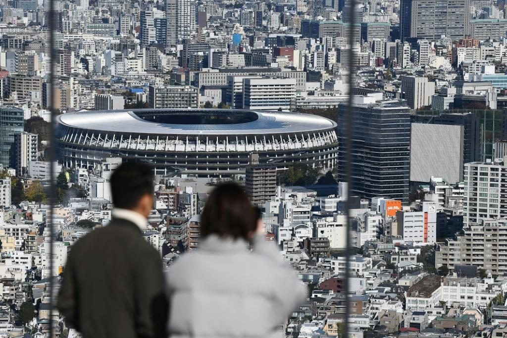 Japan approves a $122 billion stimulus package